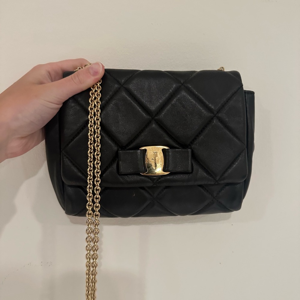 Authentic Salvatore Ferragamo Quilted Leather Ginny Crossbody Bag on Chain.